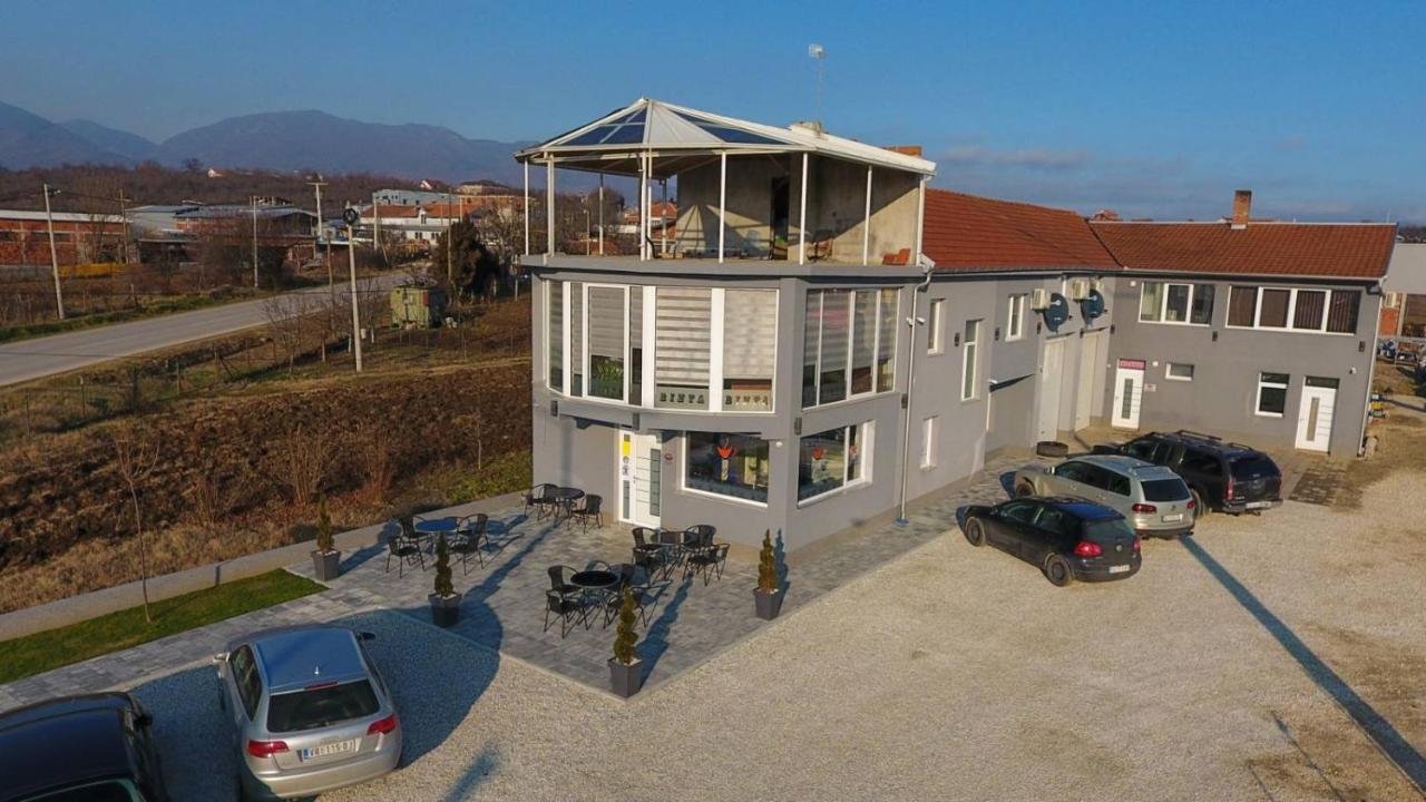 Binta Hostel Vranje Exteriör bild